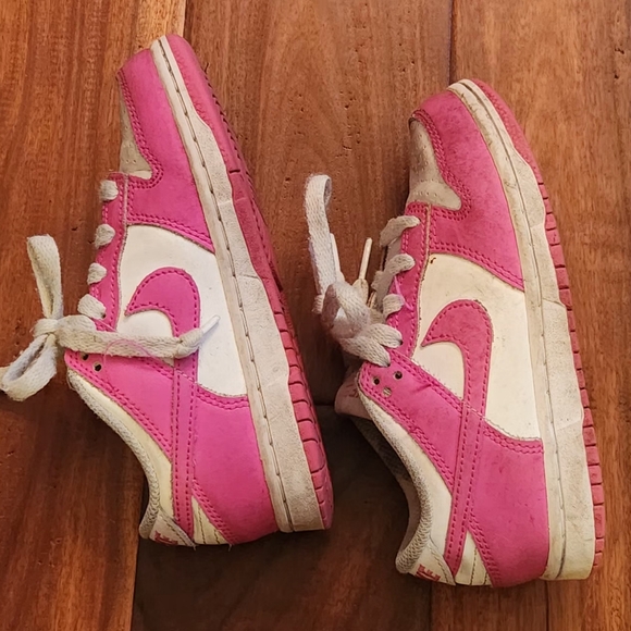 Nike Dunk Low - Picture 6 of 7